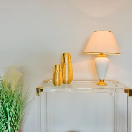 Frieda Apartment *